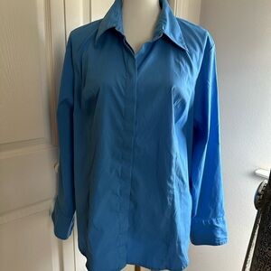 Lane Bryant blue button down blouse​